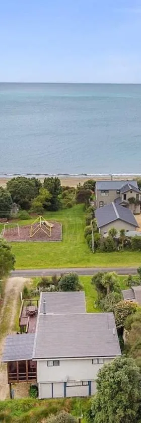 Parapara Beach Escape，位于Parapara 的酒店