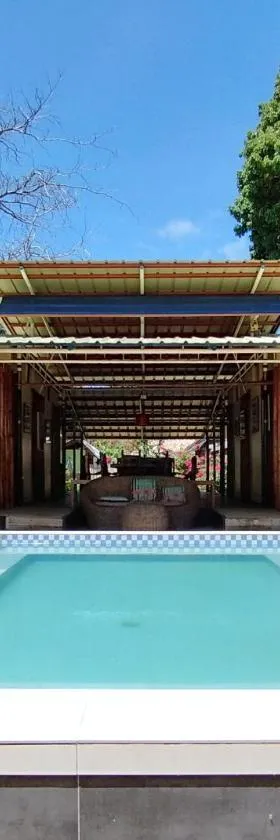 The Clara Beach and Guest House，位于Igcauayan的酒店