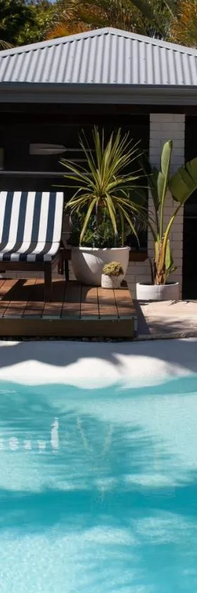 Mollymook Seascape Motel and Apartments，位于莫里莫科的酒店