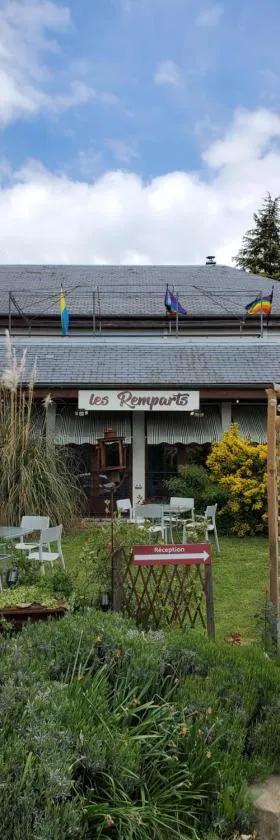 Les Remparts - chez Dan et Francois，位于伯尼瓦特修道院的酒店