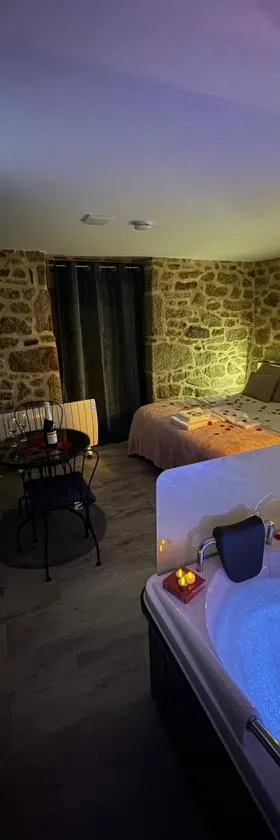 La casita de los Arribes，位于费尔莫塞列的酒店