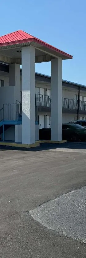 Studio 6-Englewood, FL，位于恩格尔伍德的酒店