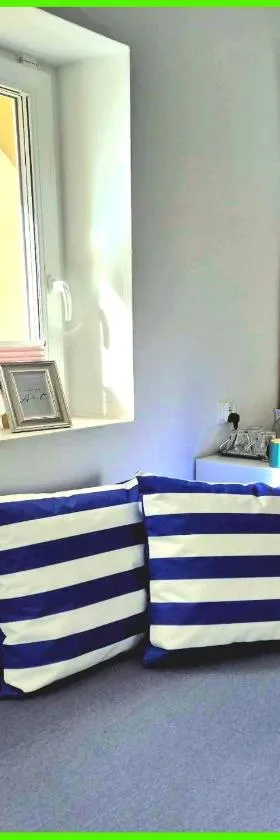 Rentumi Hostel Gryfino-Noclegi Turystyczne i Pracownicze，位于格雷菲诺的酒店