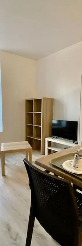 105 Studio Immeuble Perséverance，位于Conflans-en-Jarnisy的酒店