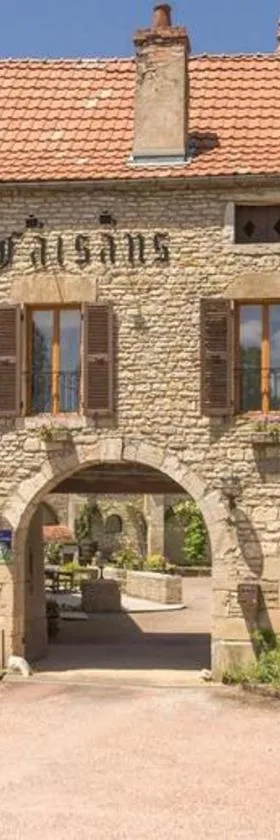 Les Trois Faisans，位于Bligny-sur-Ouche的酒店