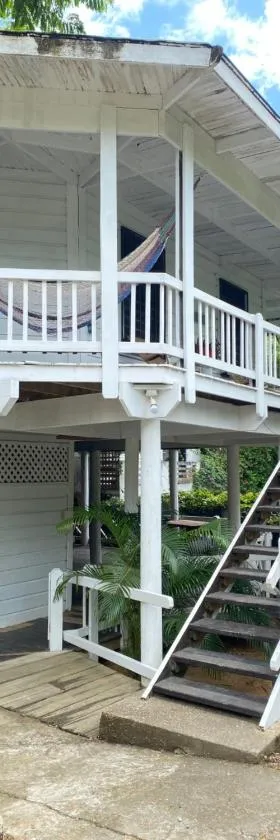 LOTO'S House，位于西区的酒店