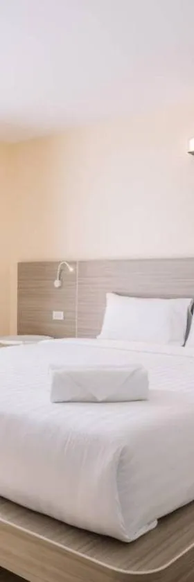วัน บัดเจท เชียงราย พหลโยธิน One Budget Hotel Chiangrai Phahonyothin，位于Ban Pa Kluai的酒店