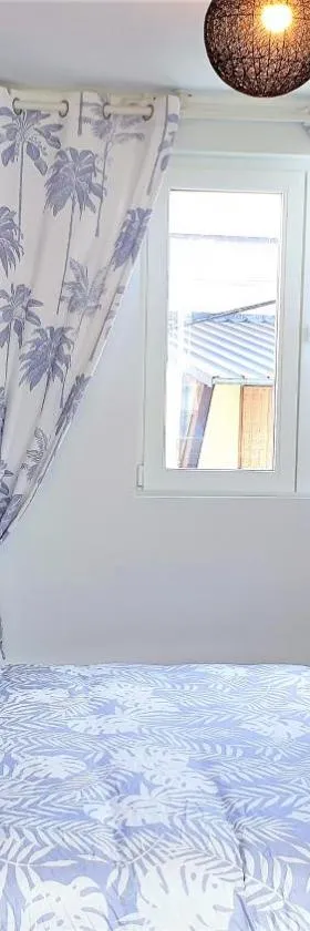 Ecrin à migennes balcon-vélo-gare-clim，位于Migennes的酒店