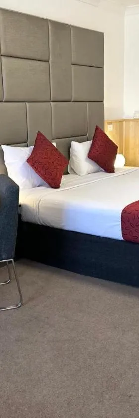 考兰乡村人汽车旅馆，位于考拉的酒店