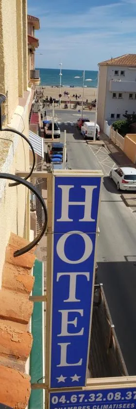 Hotel De La Plage，位于瓦尔拉普拉日的酒店