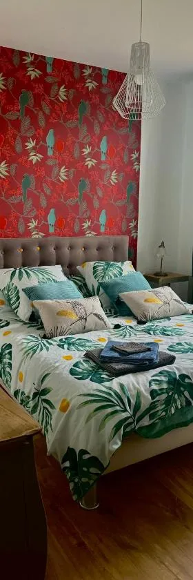 Suite alcôve confort，位于Freneuse的酒店