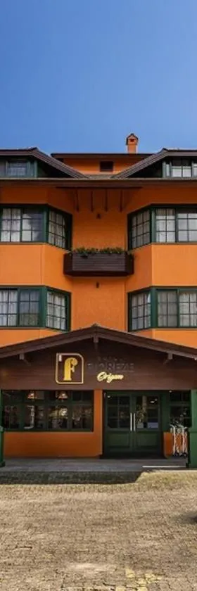 Hotel Fioreze Origem，位于格拉玛多的酒店