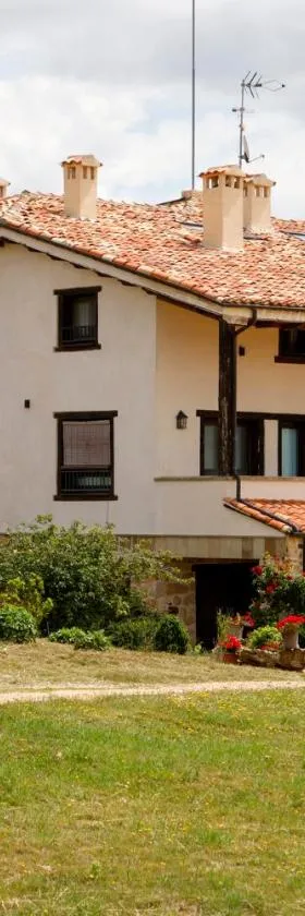 Hotel Valdelinares (Soria)，位于Valdelinares的酒店