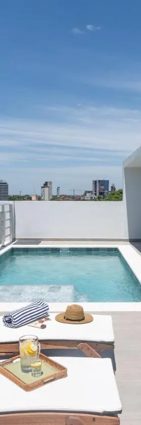 ZT Coliving and Hotel，位于亚松森的酒店