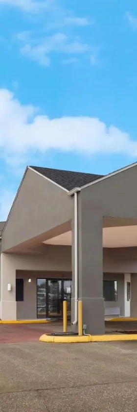 Motel 6 Lake Charles, LA，位于查尔斯湖的酒店