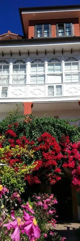 玛德尔苏夫酒店，位于科伦加的酒店