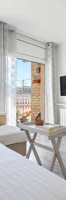Hauzify I Apartament Zulú Cubelles，位于克尤伯厄拉斯的酒店