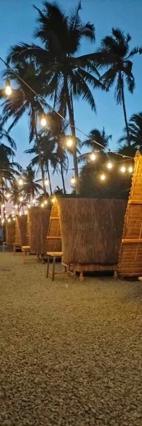 Patar Palms，位于Bolinao的酒店