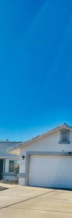 Casa Feliz Arizona，位于Fort Mohave的酒店