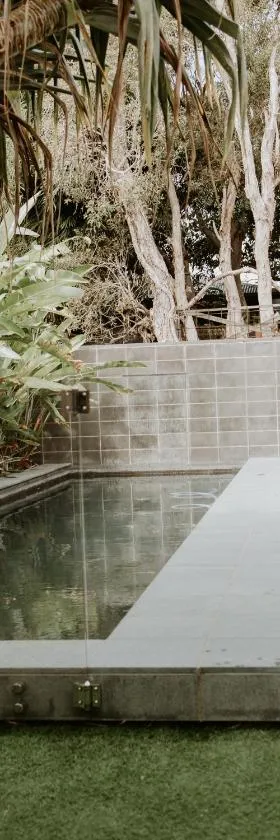 Gorgeous 5 bedroom beach house. Dog/Kid Friendly.，位于马库拉的酒店