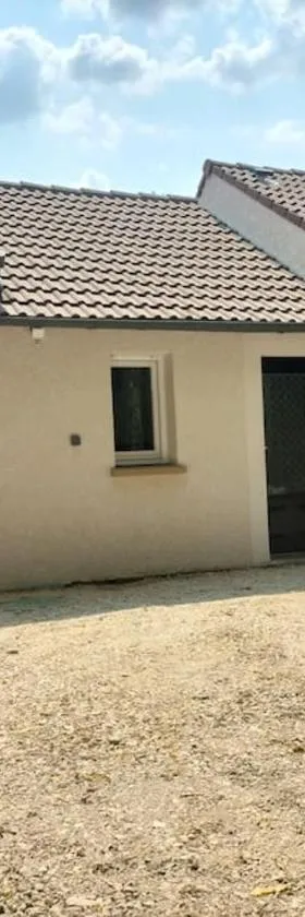 Maison individuelle indépendante neuve 24-24h，位于莫里尼尚皮尼的酒店