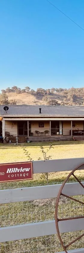Hillview Cottage，位于Mansfied的酒店