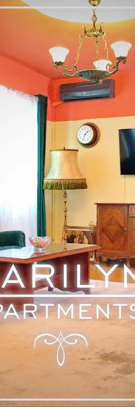 Marilyn Apartments，位于斯梅代雷沃的酒店