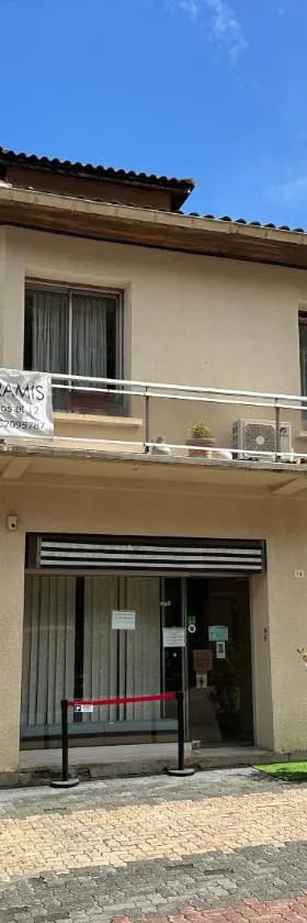 Résidence Aramis，位于Cazaubon的酒店