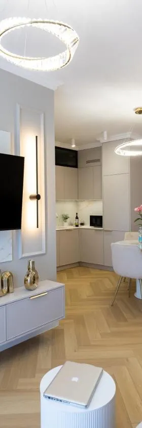 ZB Apartment GOLD Piekary Bytom Sląskie Siemianowice Chorzów，位于希隆斯克地区佩卡雷的酒店