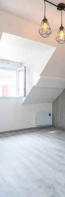 Logement 7 personnes près de Disney & Paris，位于尚特洛普恩布里的酒店