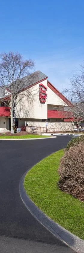 Red Roof Inn Enfield，位于恩菲尔德的酒店