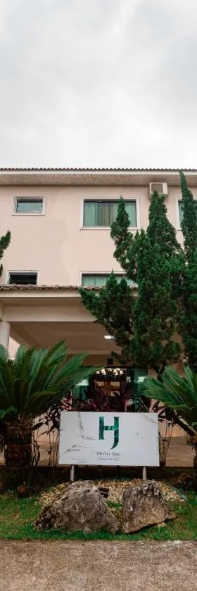 Hotel Joli，位于Pariquera-Açu的酒店