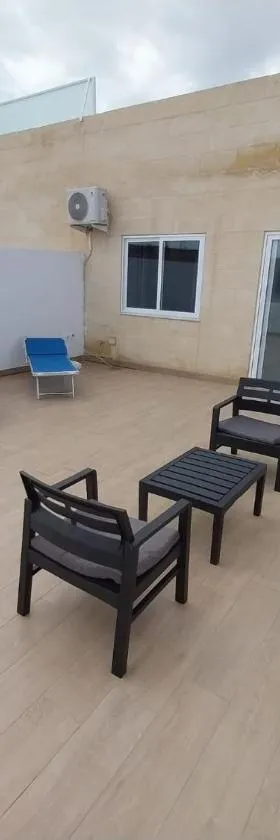 5B Luxury Apartment，位于Tas-Samra的酒店