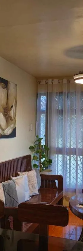 Z and J Transient House，位于武端市的酒店
