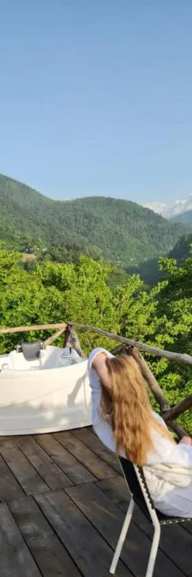 Glamping Machakhela，位于Ch'ik'unet'i的酒店