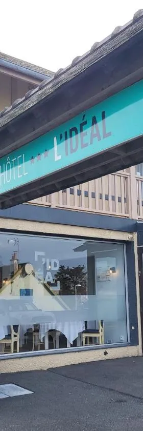理想乐蒙巴顿酒店，位于阿罗芒什莱班的酒店