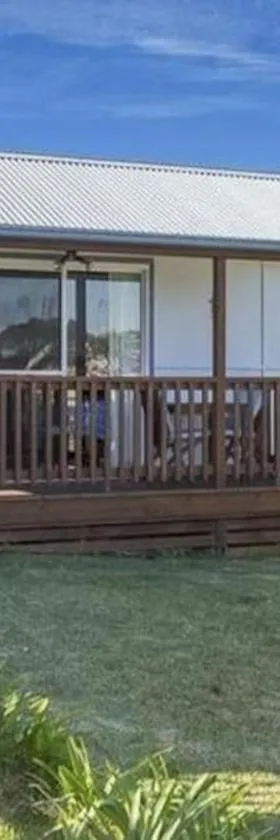 North Durras Beach Cottage，位于Durras的酒店