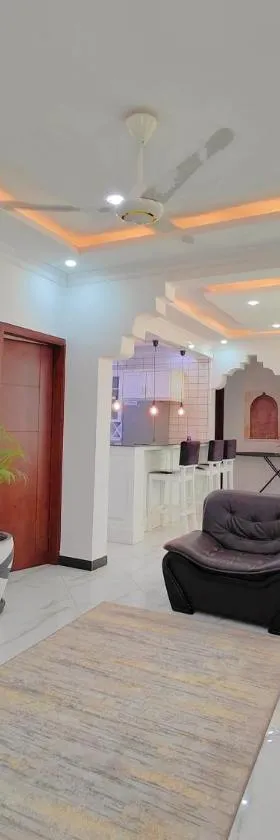 Ayaa Luxury Apartment 3rd Floor Zanzibar，位于Ngambo的酒店