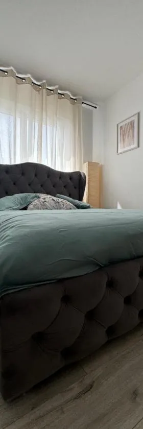 Airport Apartment Regata Kiekrz lotnisko，位于Baranowo的酒店