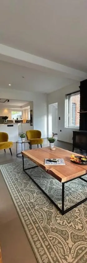 Vakantiehuis Laurine，位于代因泽的酒店