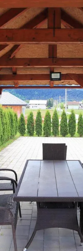 Guesthouse Viktorija Flat - Deluxe Apartment，位于奥托查茨的酒店