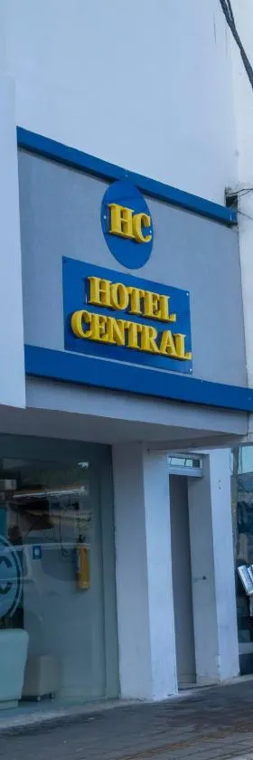Hotel Central，位于辛塞莱霍的酒店
