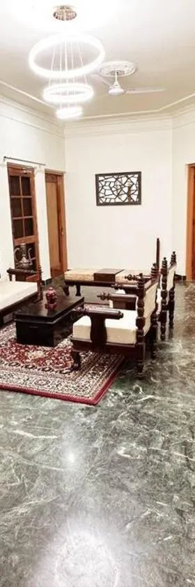Sukoon: Cozy ,Independent Villa，位于贾姆穆的酒店