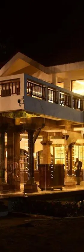 Avhyay Resort，位于Māndvi的酒店