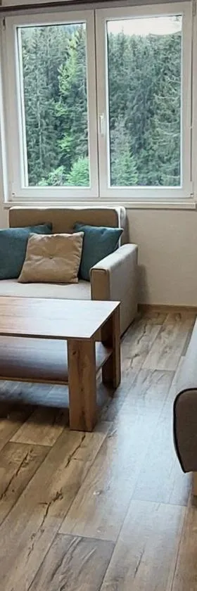 Apartmánek Jizerské hory，位于约瑟夫杜尔的酒店