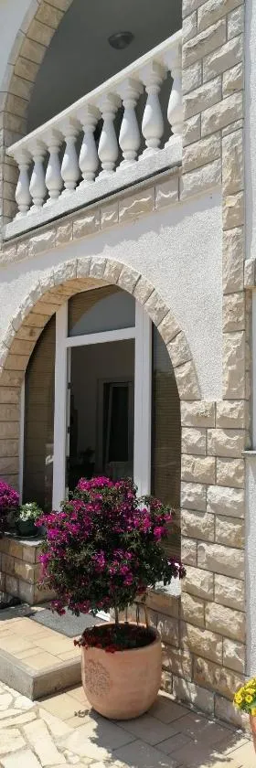 Apartment Megy，位于维尔的酒店