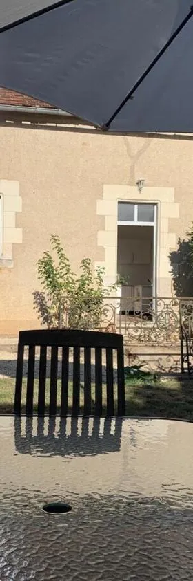 Les gites de l'Abeaupinière，位于Reboursin的酒店