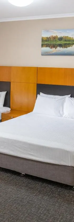 Sundowner Hotel Motel，位于卡布尔彻的酒店
