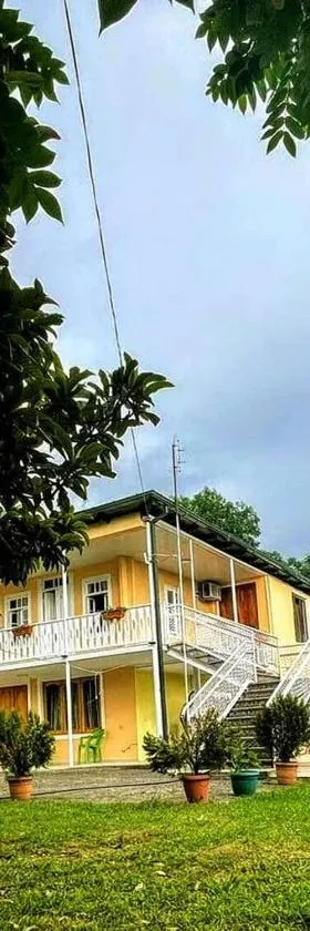 Guesthouse Dadia，位于Chʼkhorotsqu的酒店