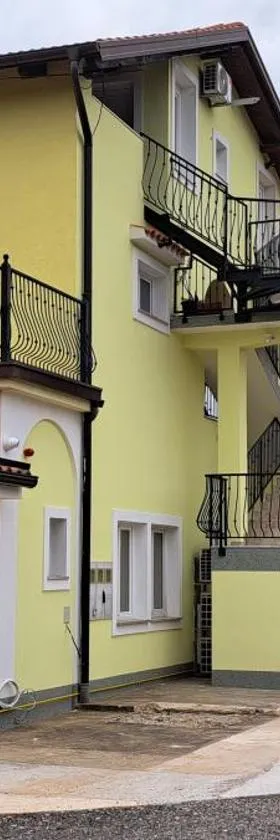 Apartman Emily，位于卡维勒的酒店